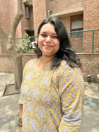 Portrait of Falguni Sharma, TherapyMends psychologist